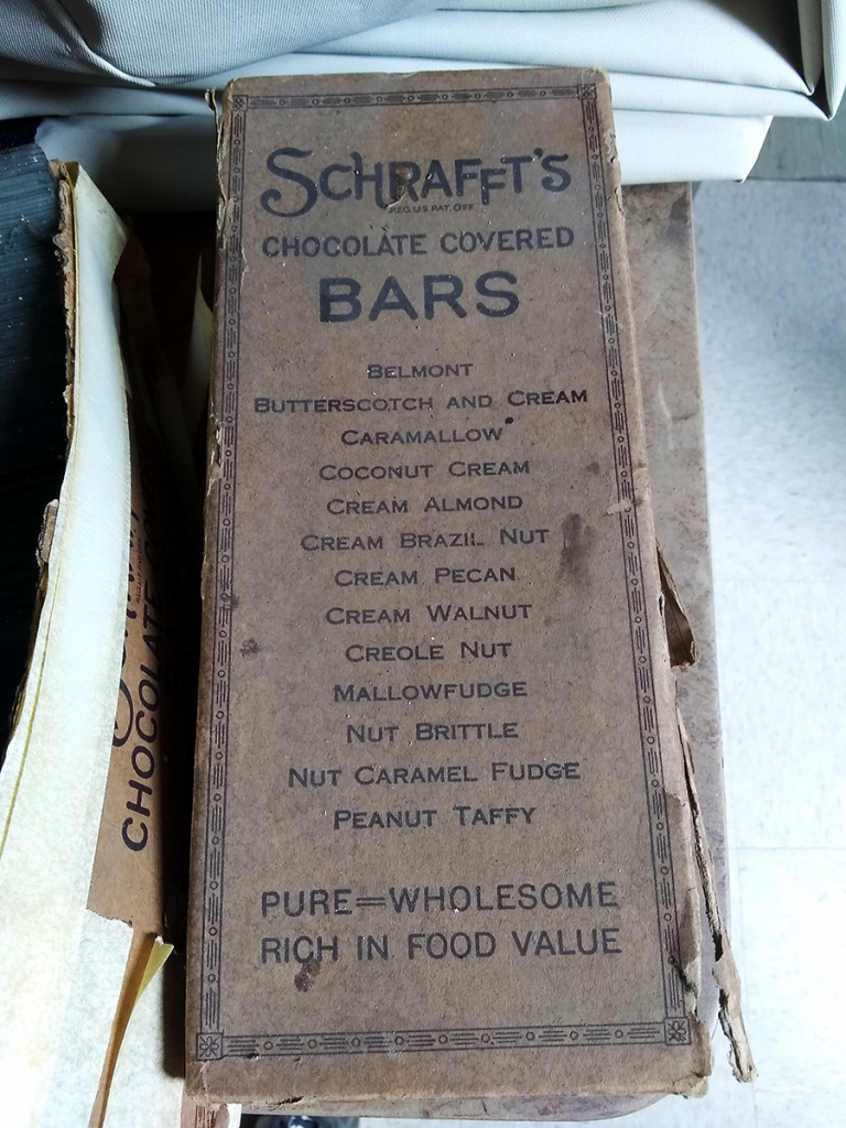 Schrafft's box, top
