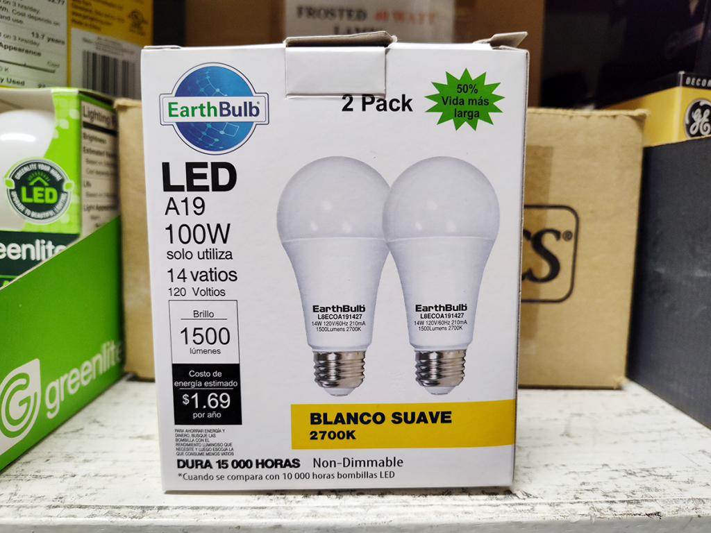 Box of light bulbs, Spanish language sde.