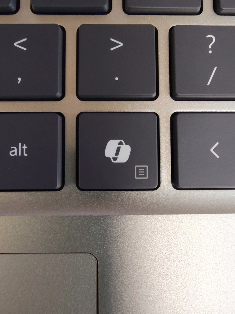 Keyboard with an AI shortcut key.